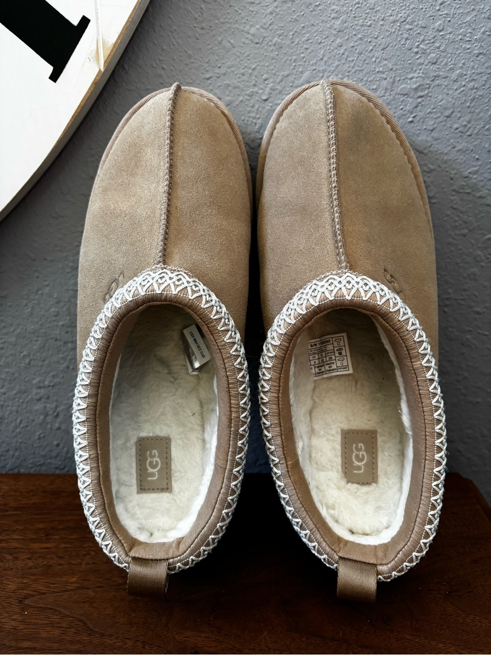 UGG Slip-On Suede Mules in Tan Women Size 11 - Picture 3 of 14